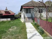 Casă renovată complet, 3068 mp teren, lângă Mănăstirea 