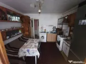 Apartament cu 2 camere de vânzare în zona Maratei