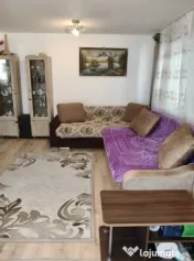 Apartament 2 camere, decomandat - zona Tractorul 