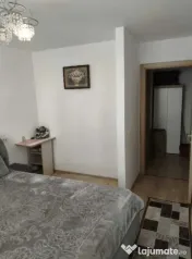 Apartament 2 camere, decomandat - zona Tractorul 