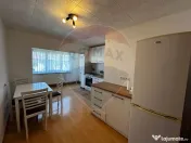 DE INCHIRIAT: Apartament cu 2 camere zona Hotel Europa
