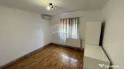 DE INCHIRIAT: Apartament cu 2 camere zona Hotel Europa 