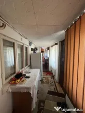 Casă cu teren 468 mp și deschidere la 2 străzi asfaltate, 