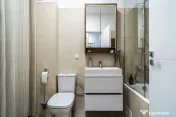 Plaza Mall- Lujerului, 2 camere, decomandat, 60 mp, etaj ... 