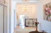 Casă de Lux de vânzare| Trivale- Pitești| 378mp Sdc| T...