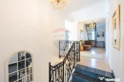Casă de Lux de vânzare| Trivale- Pitești| 378mp Sdc| T... 
