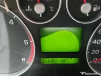 Vând Ford focus 2 