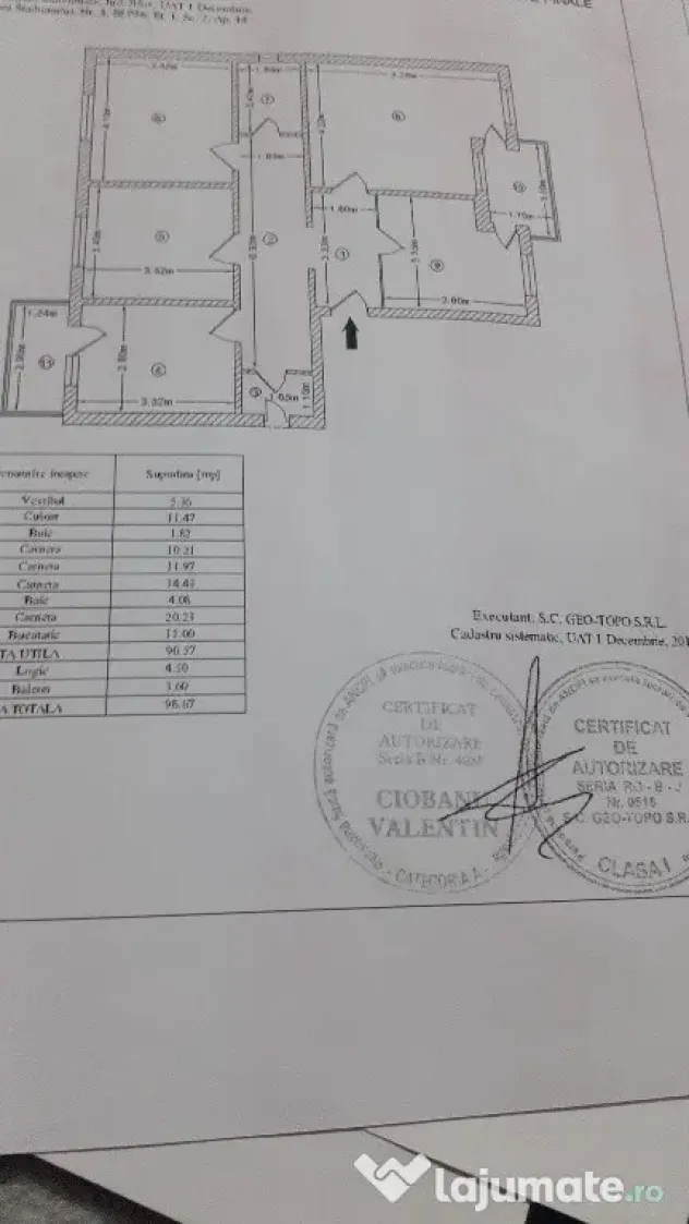 Apartament spațios 98,67 mp | 2 băi | 2 balcoane | etaj 1/2 | 1 Decemb