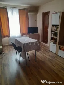 3 camere 3/8, 70mp, bloc 1982-Ghencea
