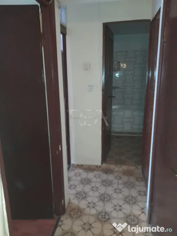 3 camere 3/8, 70mp, bloc 1982-Ghencea
