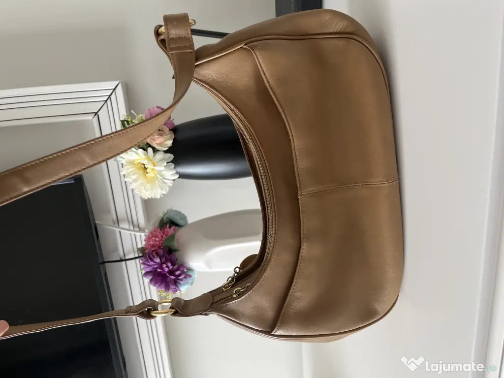 Geanta aigner piele