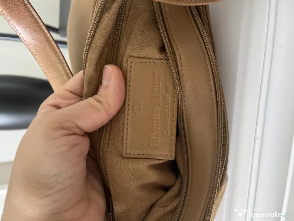 Geanta aigner piele