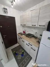 Garsonieră,etaj 1,zona Jumbo-Podu Ros-Dedeman