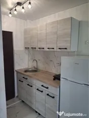 Garsonieră,etaj 1,zona Jumbo-Podu Ros-Dedeman