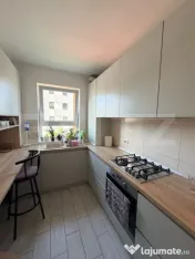 ???? Apartament modern cu 3 camere de vânzare – Tractorul