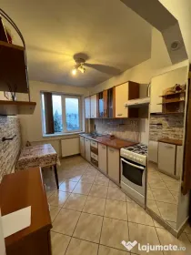 Vind apartament cu 2 camere