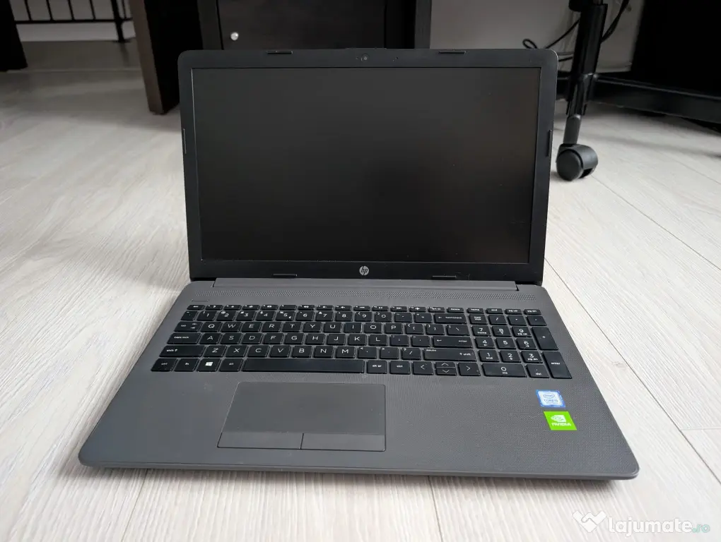 Laptop HP bun
