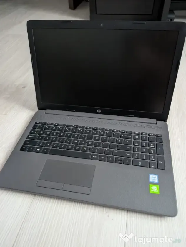 Laptop HP bun