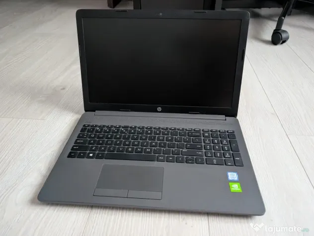 Laptop HP bun