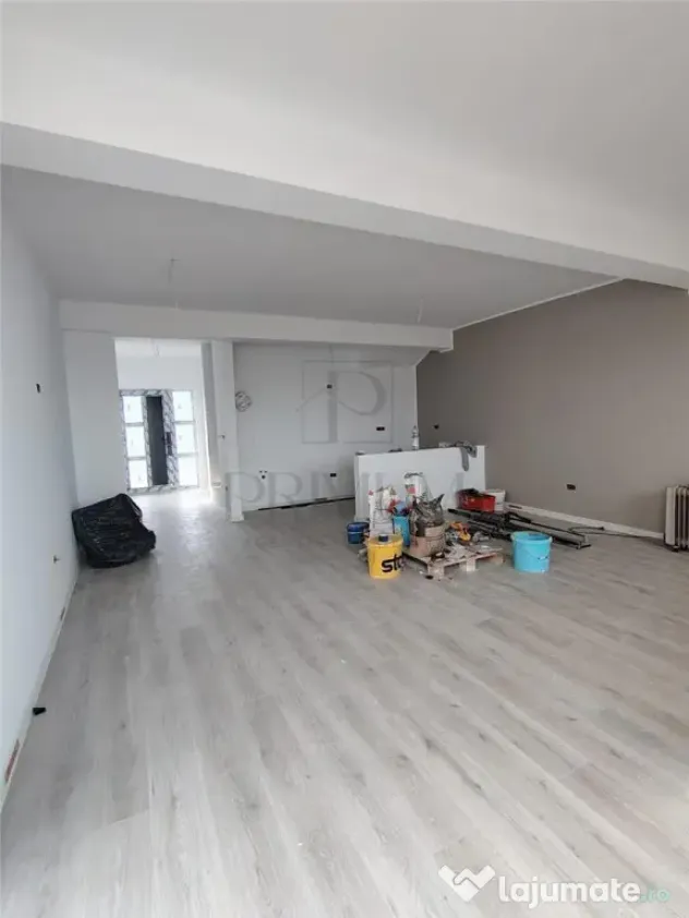 Duplex superb - zona excelenta la 4 benzi - spatii generoase