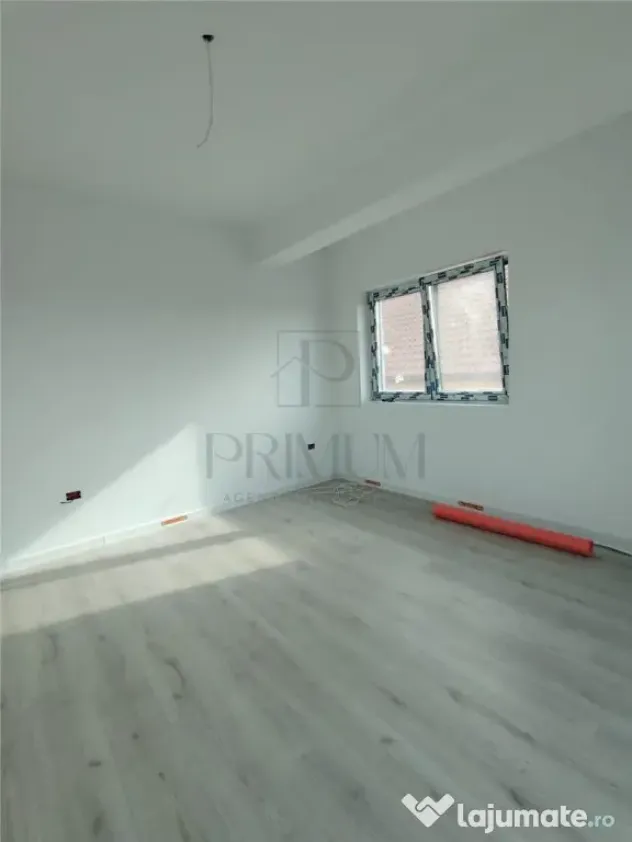 Duplex superb - zona excelenta la 4 benzi - spatii generoase