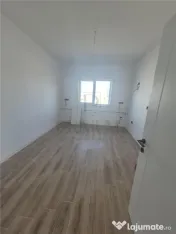 DUPLEX INDIVIDUAL - Despartit prin camera Tehnica - bucat