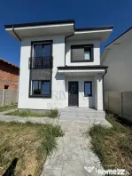 DUPLEX INDIVIDUAL - Despartit prin camera Tehnica - bucat