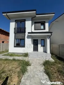 DUPLEX INDIVIDUAL - Despartit prin camera Tehnica - bucat