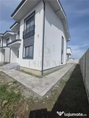 DUPLEX INDIVIDUAL - Despartit prin camera Tehnica - bucat