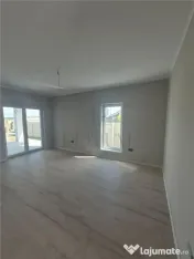 DUPLEX INDIVIDUAL - Despartit prin camera Tehnica - bucat
