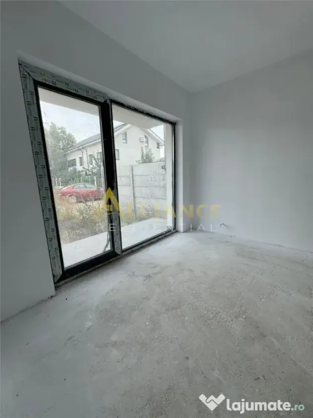 Vila P 1 cu 4 camere - 2 bai { Popesti Leordeni }