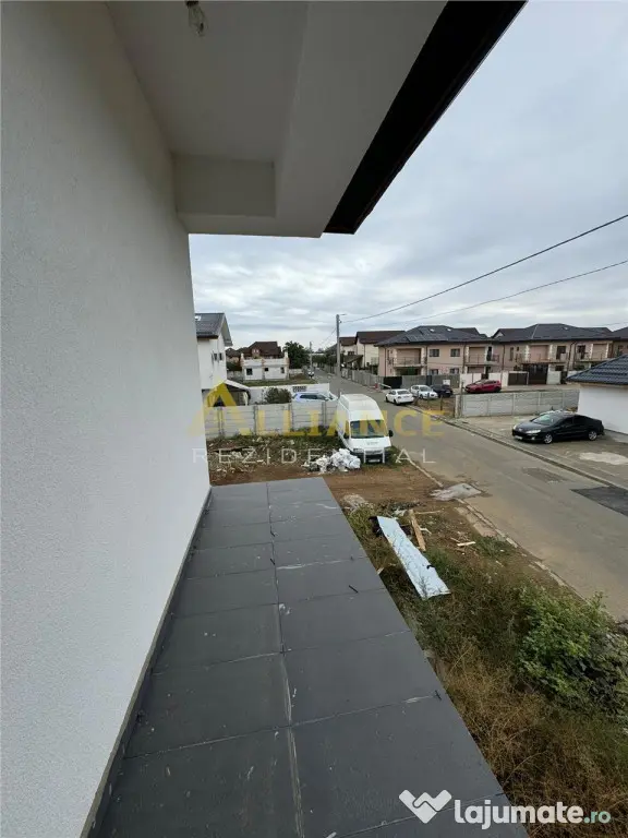 Vila P 1 cu 4 camere - 2 bai { Popesti Leordeni }