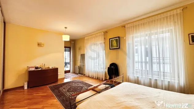Capitale de 2 Apartamente plus Pod