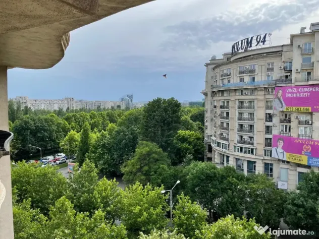 Unirii - Doua apartamente lipite 299 mp