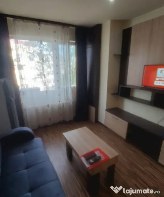 Garsoniera de vanzare in zona Far