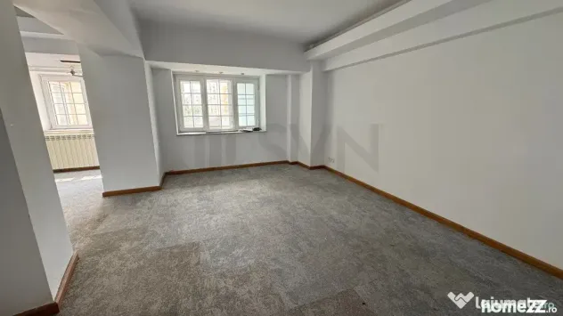 Apartament unic 3 camere Unirii