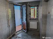 De vanzare apartament cu 2 camere, et. 2, Micro 13, 53.00... 