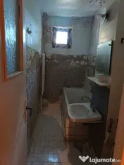 De vanzare apartament cu 2 camere, et. 2, Micro 13, 53.00... 