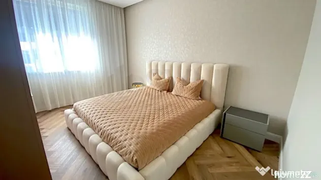 Vila moderna complet mobilata - Pompe caldura - Panouri s...