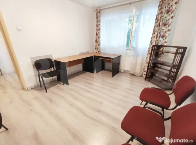 Spațiu birou 30 mp, 2 camere, balcon, zona centrală lâng?