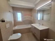 Apartament mare si luxos 2 loc parcare, cu pod