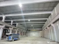 Hala in zona Titan, in apropiere de metrou 