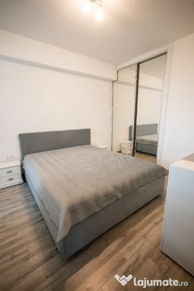 Acasă în Girocului apartament 3camere,2parcări CF,încălzire pardoseală