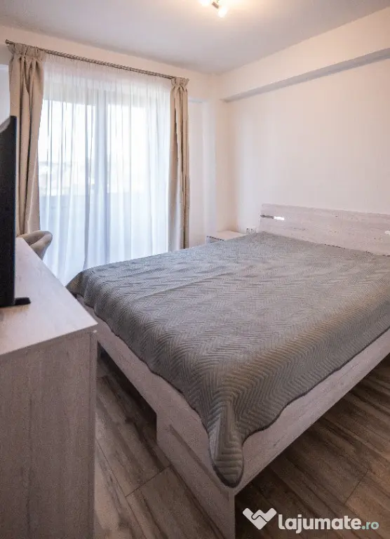 Acasă în Girocului apartament 3camere,2parcări CF,încălzire pardoseală