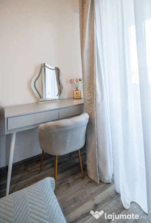 Acasă în Girocului apartament 3camere,2parcări CF,încălzire pardoseală