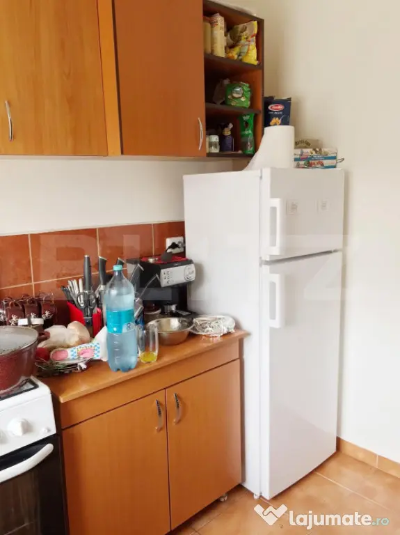 Apartament 2 camere, decomandat, A.C., 54mp, zona Fsega