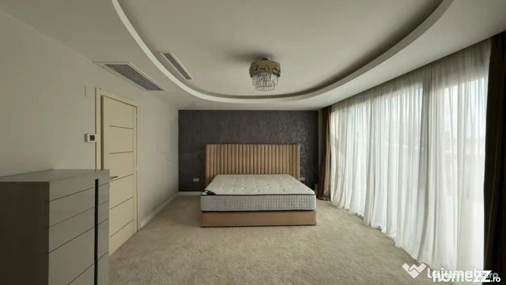 Herastrau l Penthouse 460 mp l Terasa 135 mp l 2 locuri d...