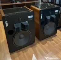 JBL L300 Summit