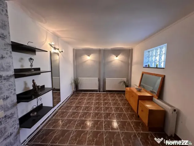 Casă 3 camere de vânzare în Brătianu Constanța | Teren