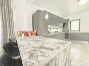Duplex - 3 camere - 2 bai - 150mp teren